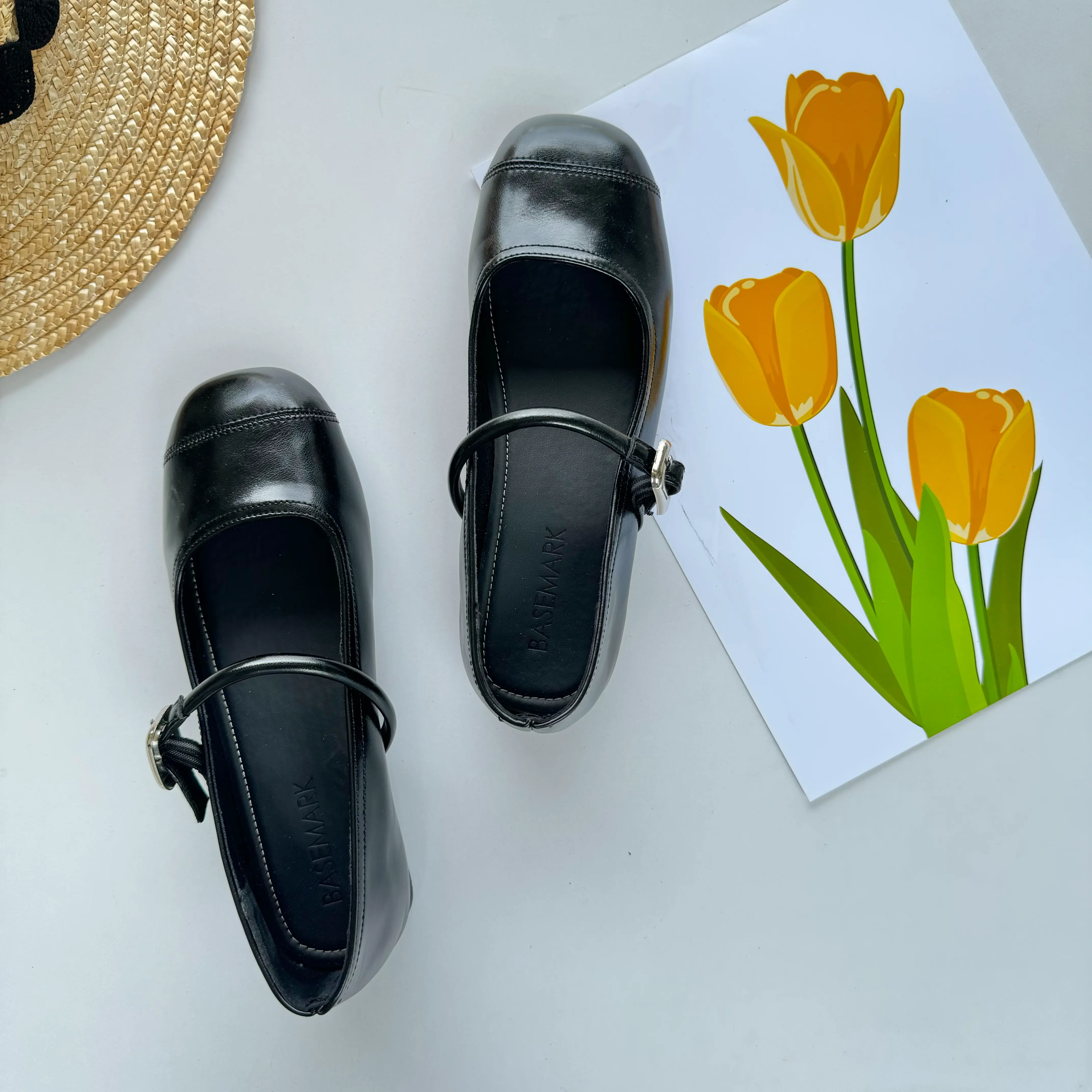 208 SANDAL