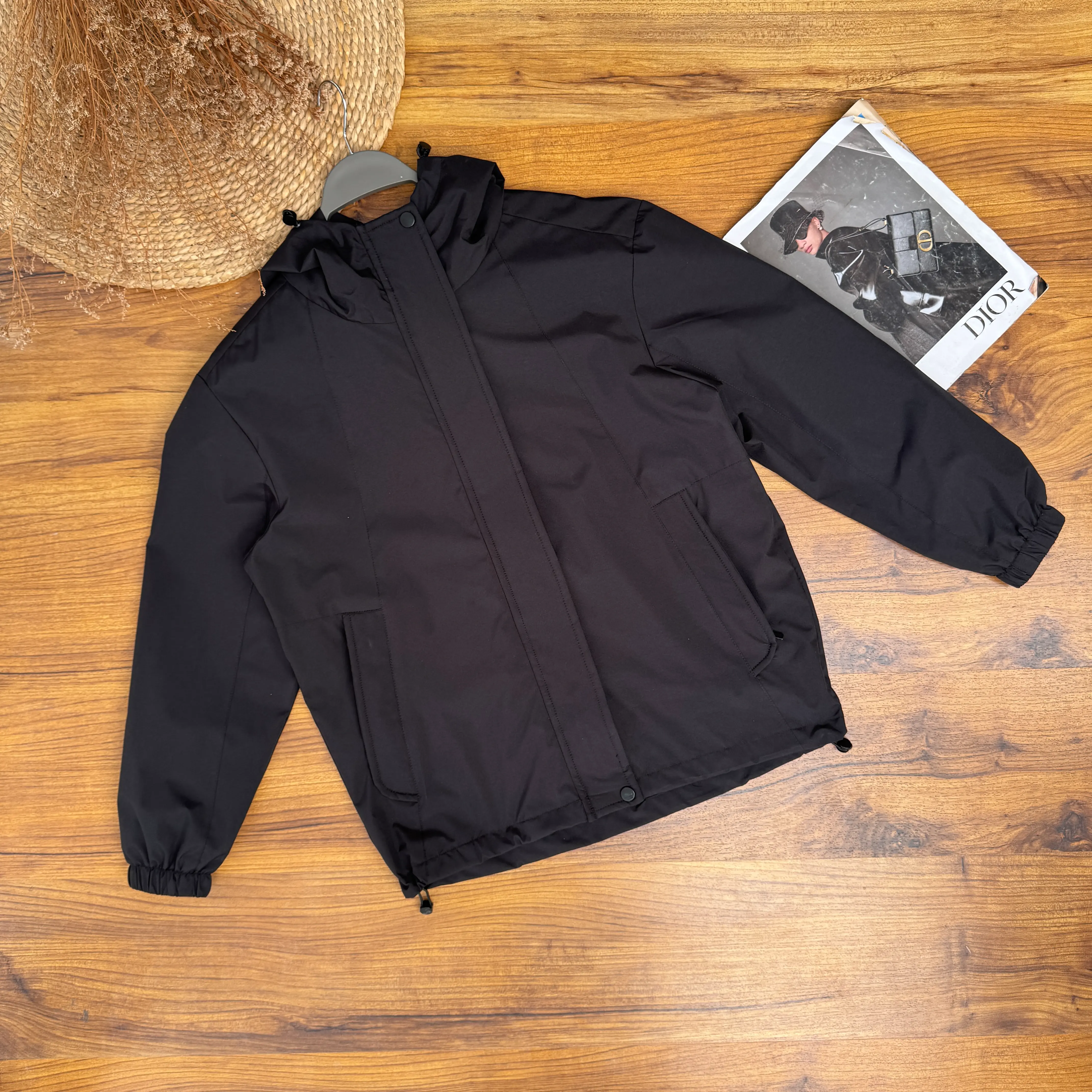 BM-BL25-01 WINDCHEATER