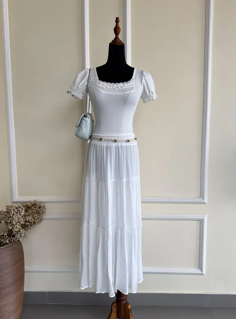 8057 SKIRT