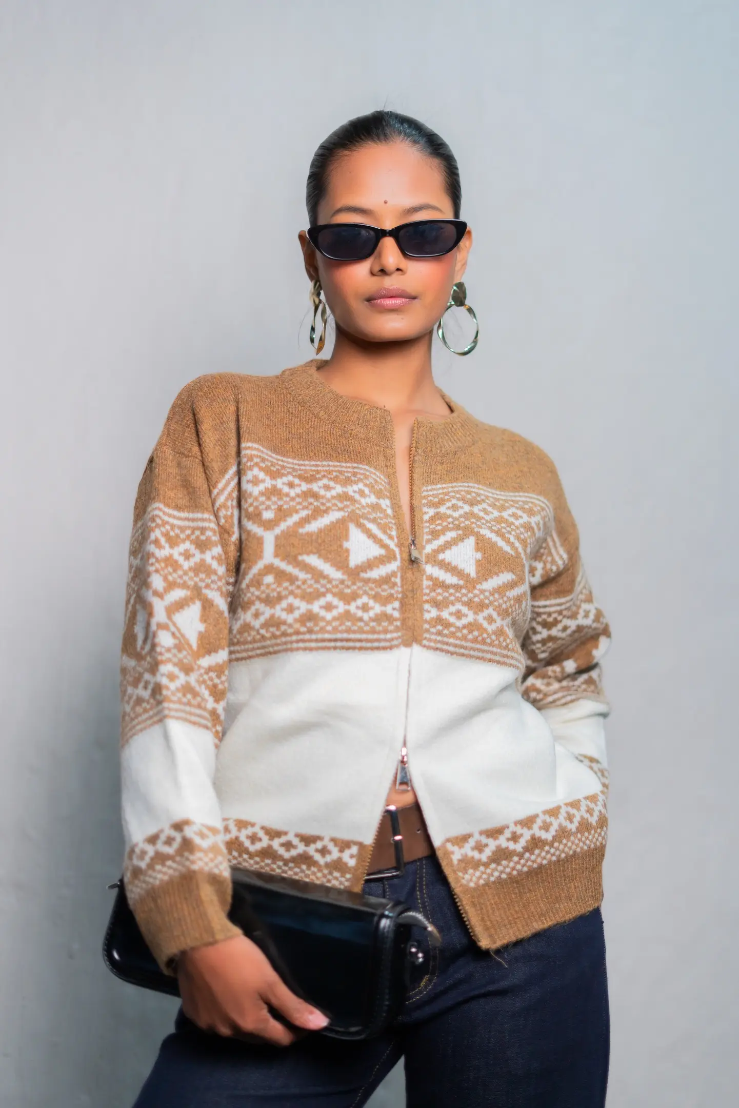 705 LADIES SWEATER