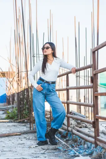 W-2 JEANS PANT
